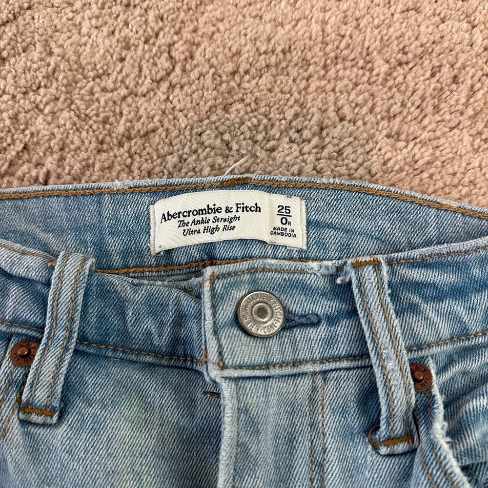 Abercrombie & Fitch Jeans - Picture 5 of 6